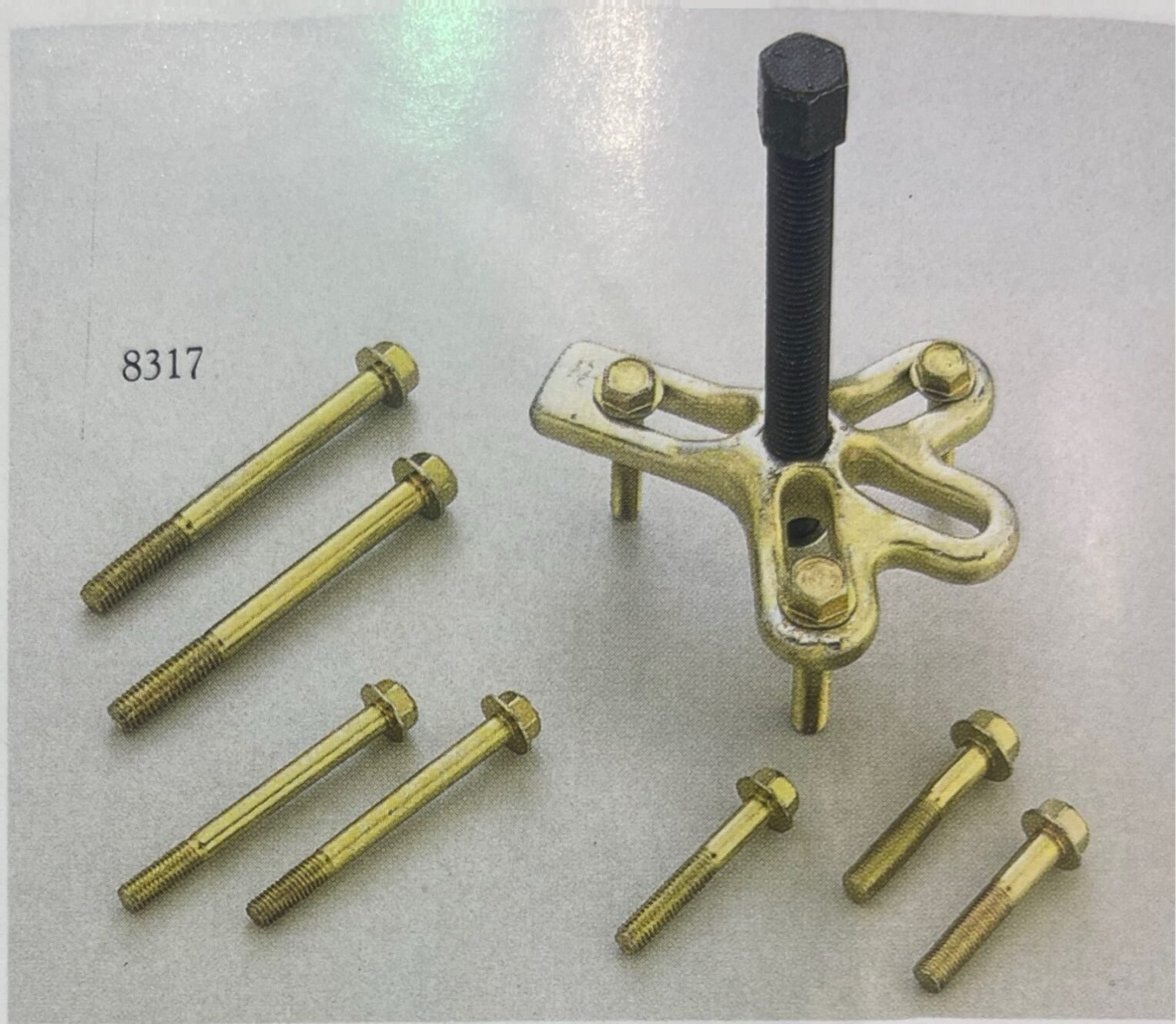 Harmonic Balancer Puller Tool Code 8317 with CR-VA Body and Carbon Steel Center Screw