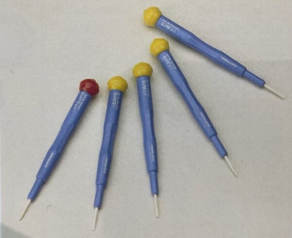 High-temperature ceramic blade screwdrivers with antistatic handles