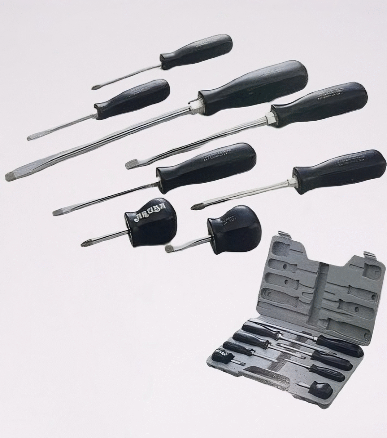Full set of professional combination screwdrivers in plastic box